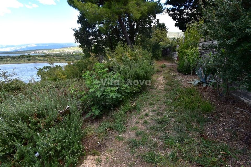 Zemljište u Obrovcu, 380m², slika 2