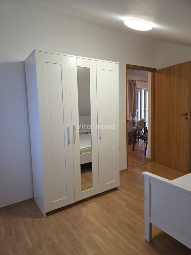 Stan u Privlaci, 78m², 2 sobe, slika 2