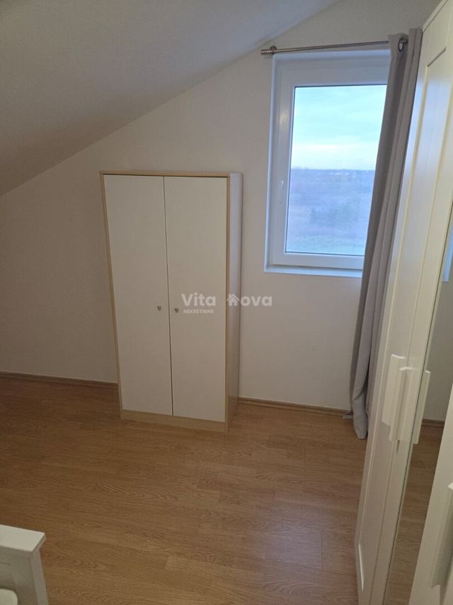 Stan u Privlaci, 78m², 2 sobe, slika 4