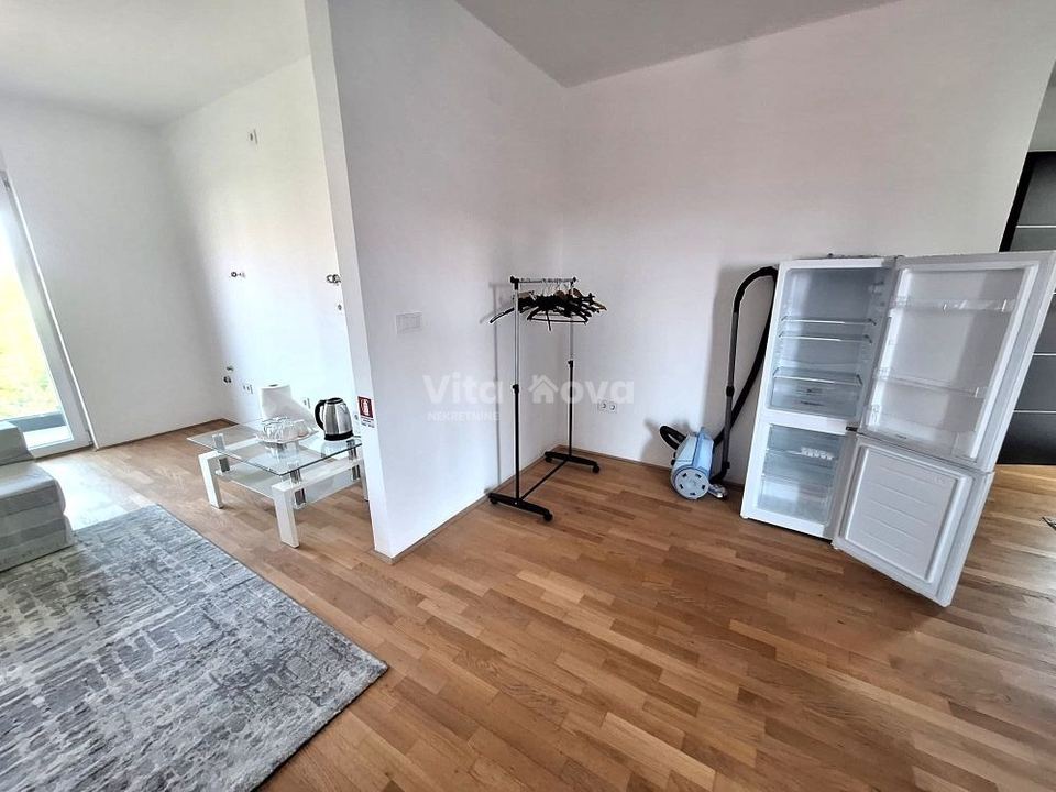 Poslovni Prostor u Zadru, 65m²