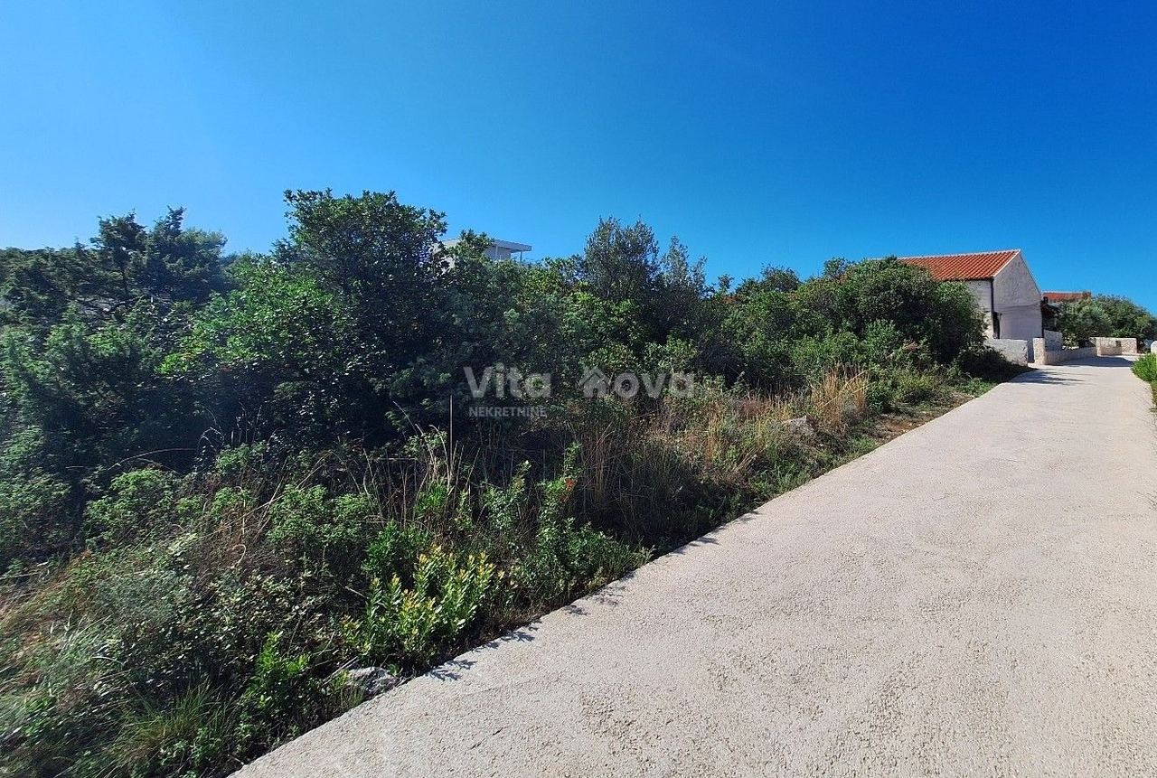 Zemljište u Pašmanu, 748m², slika 4