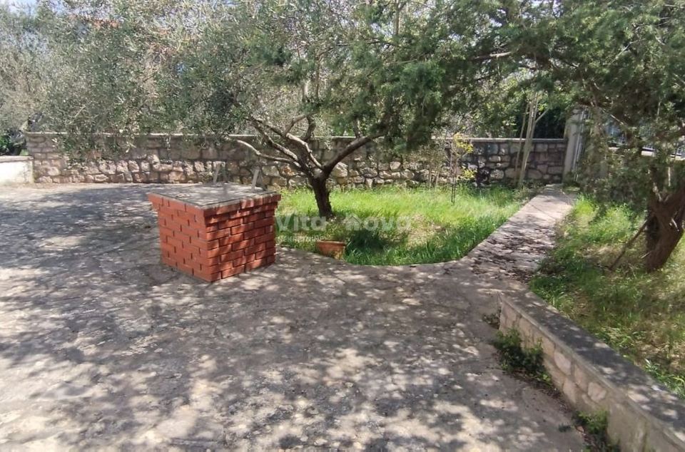 Kuća u Pašmanu, 156m², 3 sobe, slika 3