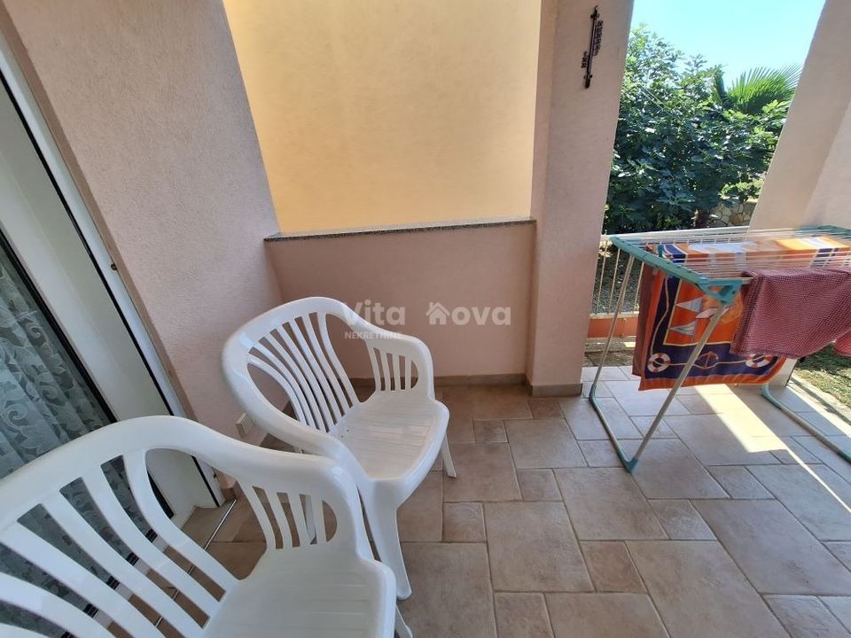 Kuća u Privlaci, 200m², 7 soba, slika 5