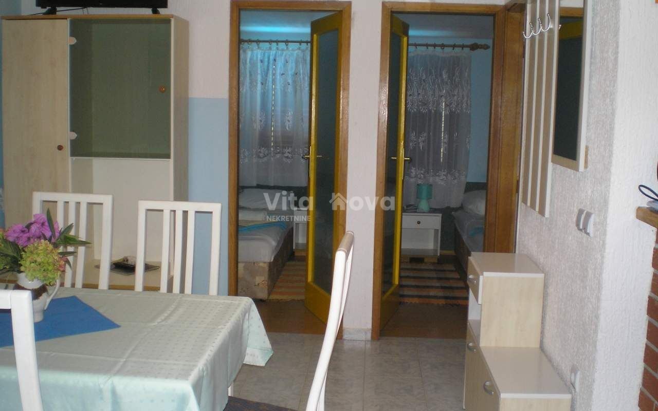 Kuća u Posedarju, 650m², 8 soba, slika 4