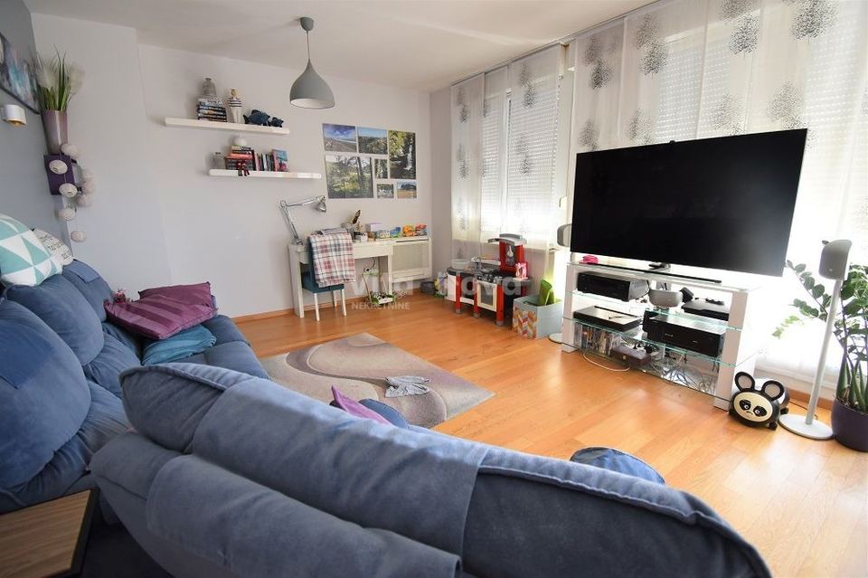 Stan u Zadru, 90m², 2 sobe
