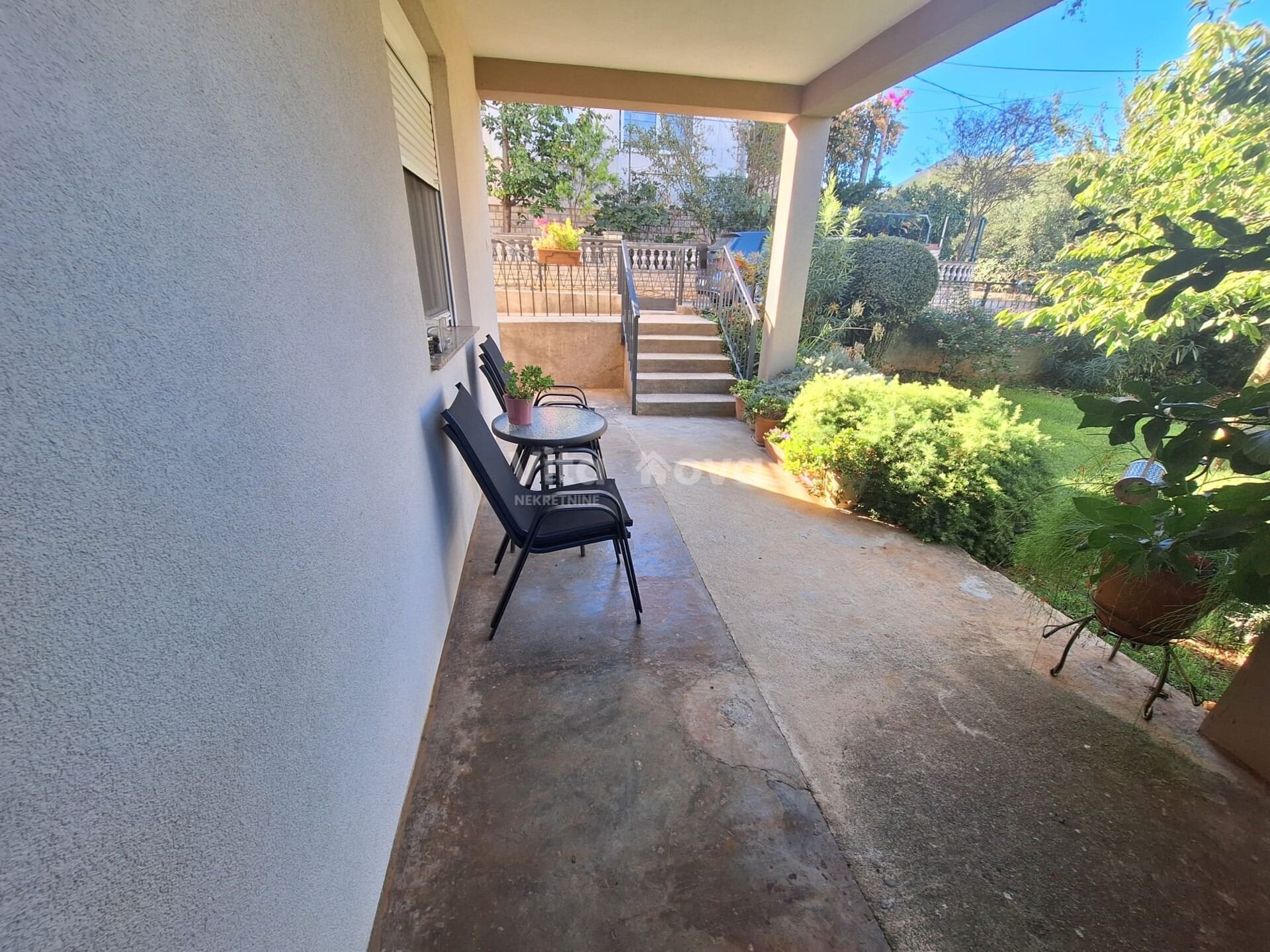 Apartment u Zadru, 74m², 2 sobe